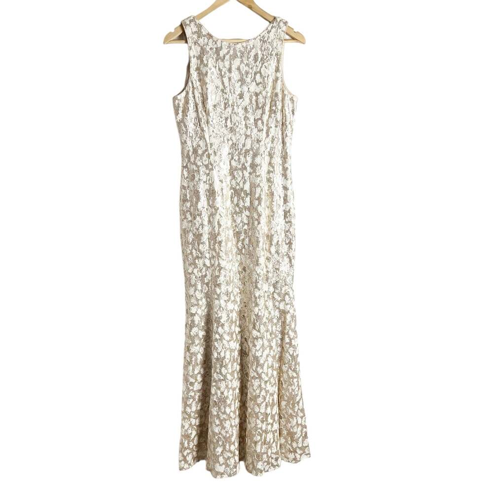 Belle Badgley Mischka Beige Champage Sequined Lace Sleeveless Formal Gown Size 8